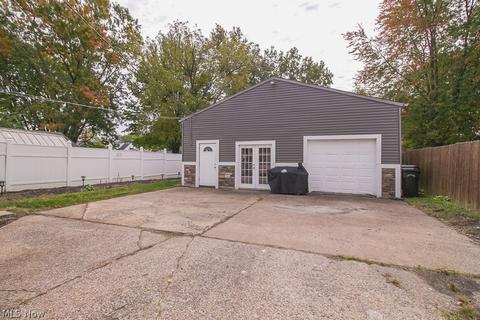 252 Spruce St, Elyria, OH 44035 photo 34