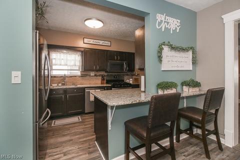 252 Spruce St, Elyria, OH 44035 photo 9
