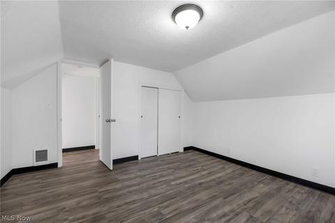 246 Eastern Heights Blvd, Elyria, OH 44035 photo 32