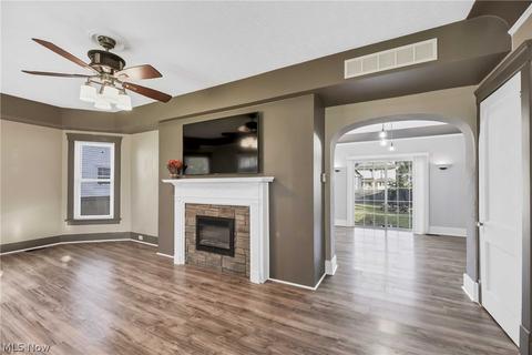 246 Eastern Heights Blvd, Elyria, OH 44035 photo 8