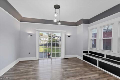 246 Eastern Heights Blvd, Elyria, OH 44035 photo 12
