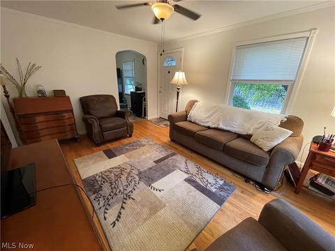 5641 Davis Dr, Mentor On The Lake, OH 44060 photo 4