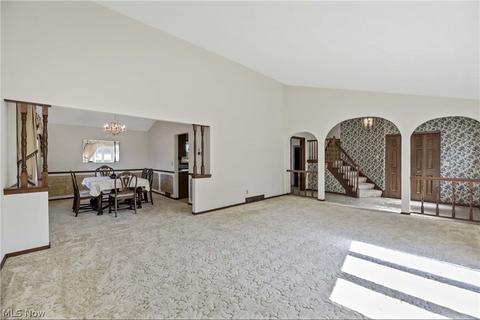 6708 Ely Vista Dr, Parma, OH 44129 photo 11