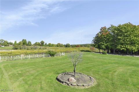 6708 Ely Vista Dr, Parma, OH 44129 photo 3