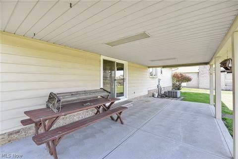 6708 Ely Vista Dr, Parma, OH 44129 photo 7