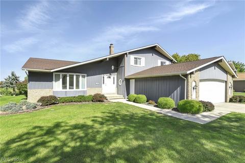6708 Ely Vista Dr, Parma, OH 44129 photo 1