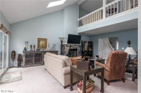 875 Hampton Cir #2, Aurora, OH 44202 photo 4