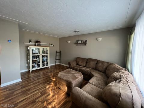 42750 Galaxy Dr, Elyria, OH 44035 photo 3