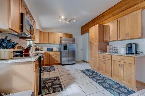 44 Perch Ct, Lagrange, OH 44050 photo 9