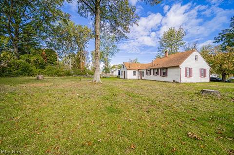 927 Coyne Ave, Ashtabula, OH 44004 photo 8