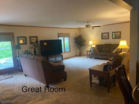 403 E 18th St, Dover, OH 44622 photo 6