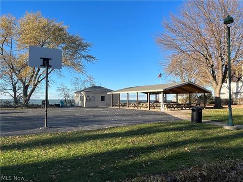 175 E 217th St, Euclid, OH 44123 photo 21