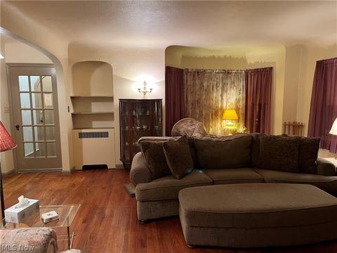 175 E 217th St, Euclid, OH 44123 photo 9