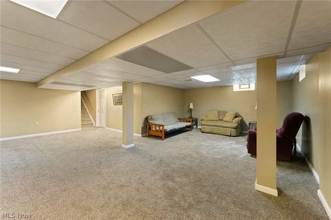 665 Oakridge Dr, Youngstown, OH 44512 photo 16