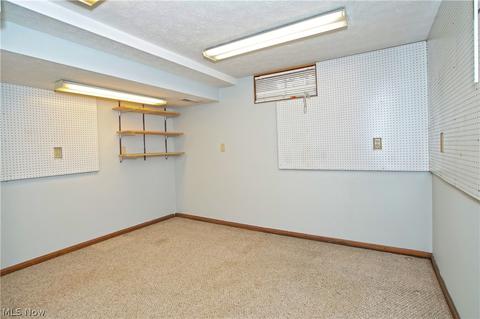 416 Naples Dr, Elyria, OH 44035 photo 24