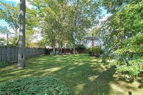 416 Naples Dr, Elyria, OH 44035 photo 28