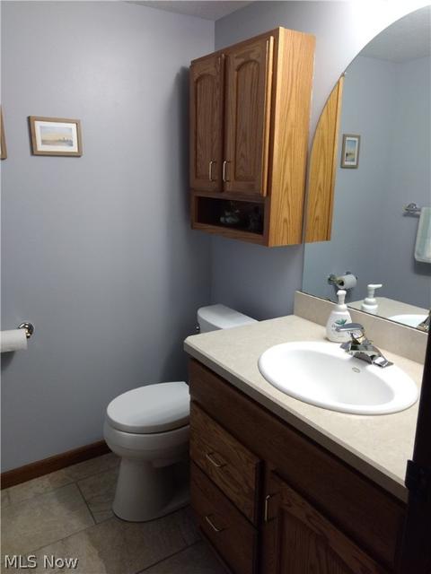 7010 Eventide Dr, Parma, OH 44129 photo 17