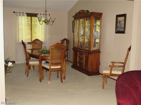 7010 Eventide Dr, Parma, OH 44129 photo 6