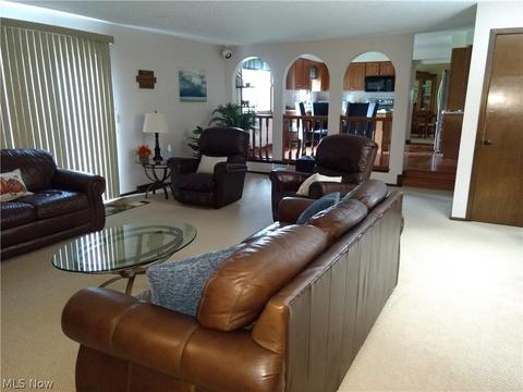 7010 Eventide Dr, Parma, OH 44129 photo 12