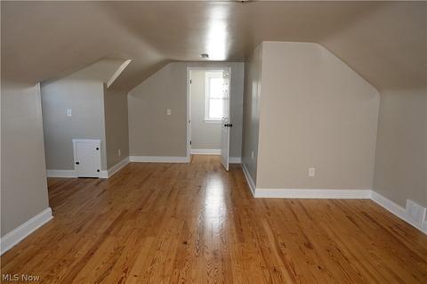 8203 Snow Rd, Parma, OH 44129 photo 15
