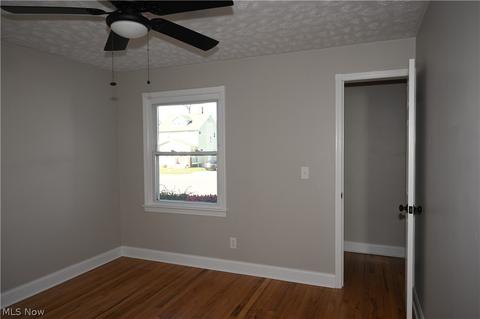 8203 Snow Rd, Parma, OH 44129 photo 19