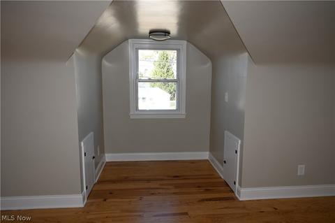 8203 Snow Rd, Parma, OH 44129 photo 16