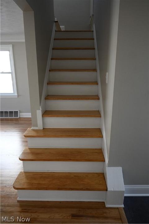 8203 Snow Rd, Parma, OH 44129 photo 12