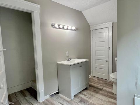 211 E 27th St, Lorain, OH 44055 photo 18