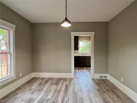 211 E 27th St, Lorain, OH 44055 photo 7