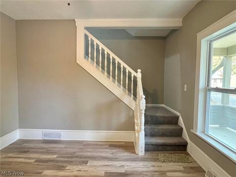 211 E 27th St, Lorain, OH 44055 photo 10