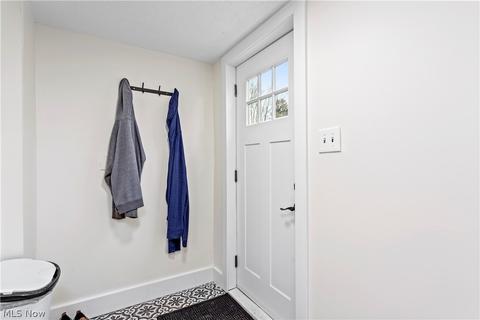 152 Oak St, Elyria, OH 44035 photo 15
