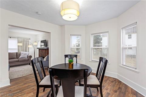 152 Oak St, Elyria, OH 44035 photo 9