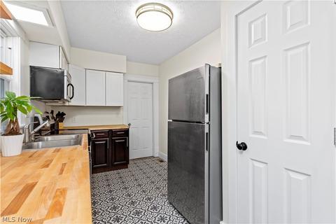 152 Oak St, Elyria, OH 44035 photo 13