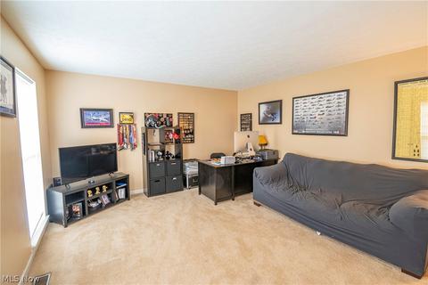 4283 Pletzer Blvd, Rootstown, OH 44272 photo 17