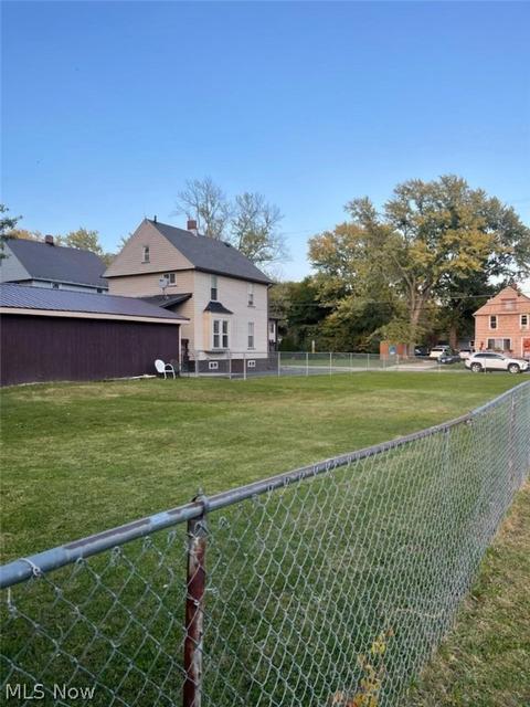 5617 Adams Ave, Ashtabula, OH 44004 photo 4