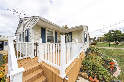 42180 Adelbert St, Elyria, OH 44035 photo 2