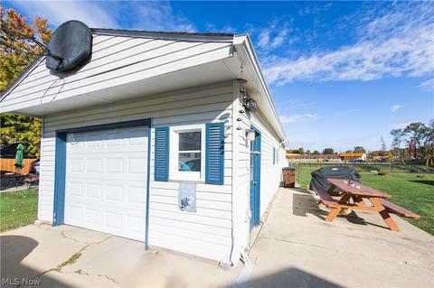 42180 Adelbert St, Elyria, OH 44035 photo 21