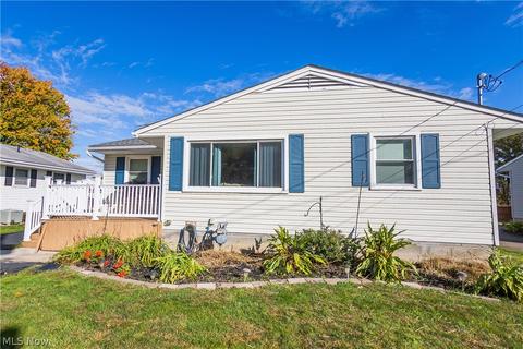 42180 Adelbert St, Elyria, OH 44035 photo 1