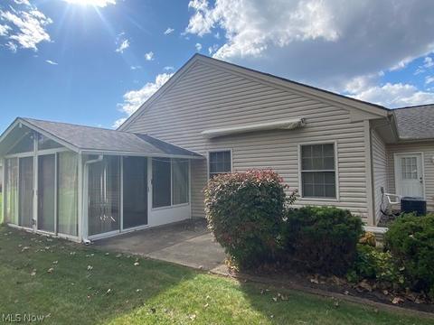 153 Arrow Ct, Elyria, OH 44035 photo 7