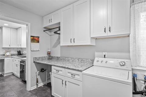 6045 Broadview Rd, Parma, OH 44134 photo 9