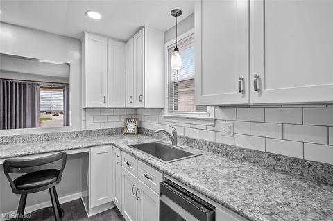 6045 Broadview Rd, Parma, OH 44134 photo 3