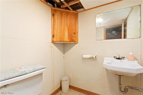 418 Windsor Dr, Elyria, OH 44035 photo 14