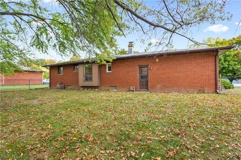 418 Windsor Dr, Elyria, OH 44035 photo 18