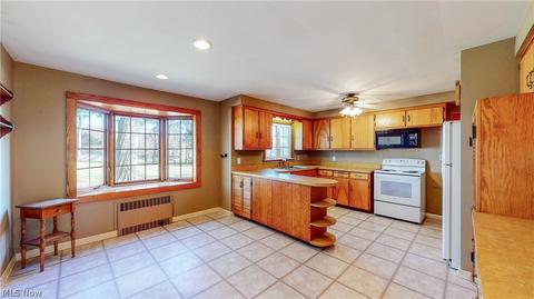 5185 Harper Rd, Solon, OH 44139 photo 4