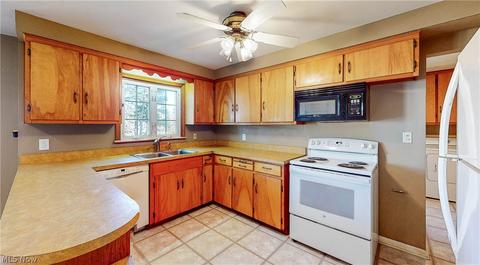 5185 Harper Rd, Solon, OH 44139 photo 11