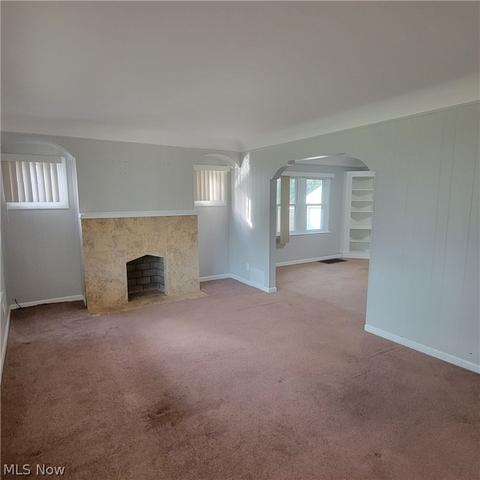 6914 Forest Ave, Parma, OH 44129 photo 4