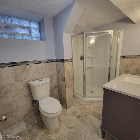 6914 Forest Ave, Parma, OH 44129 photo 16