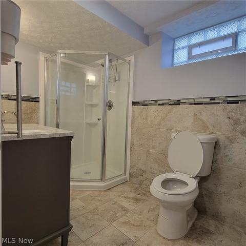6914 Forest Ave, Parma, OH 44129 photo 17