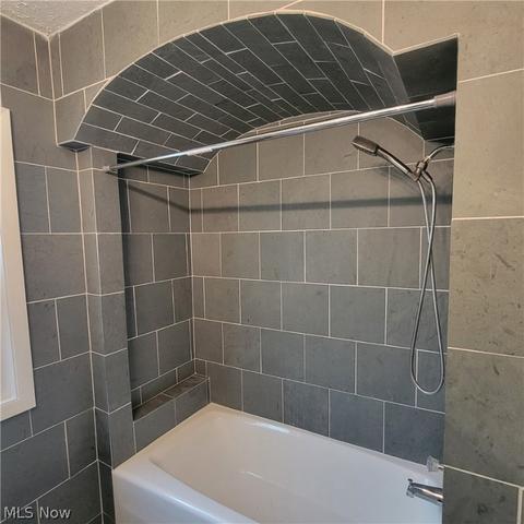 6914 Forest Ave, Parma, OH 44129 photo 8
