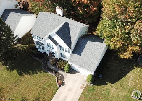 396 Treeview Dr, Wadsworth, OH 44281 photo 2